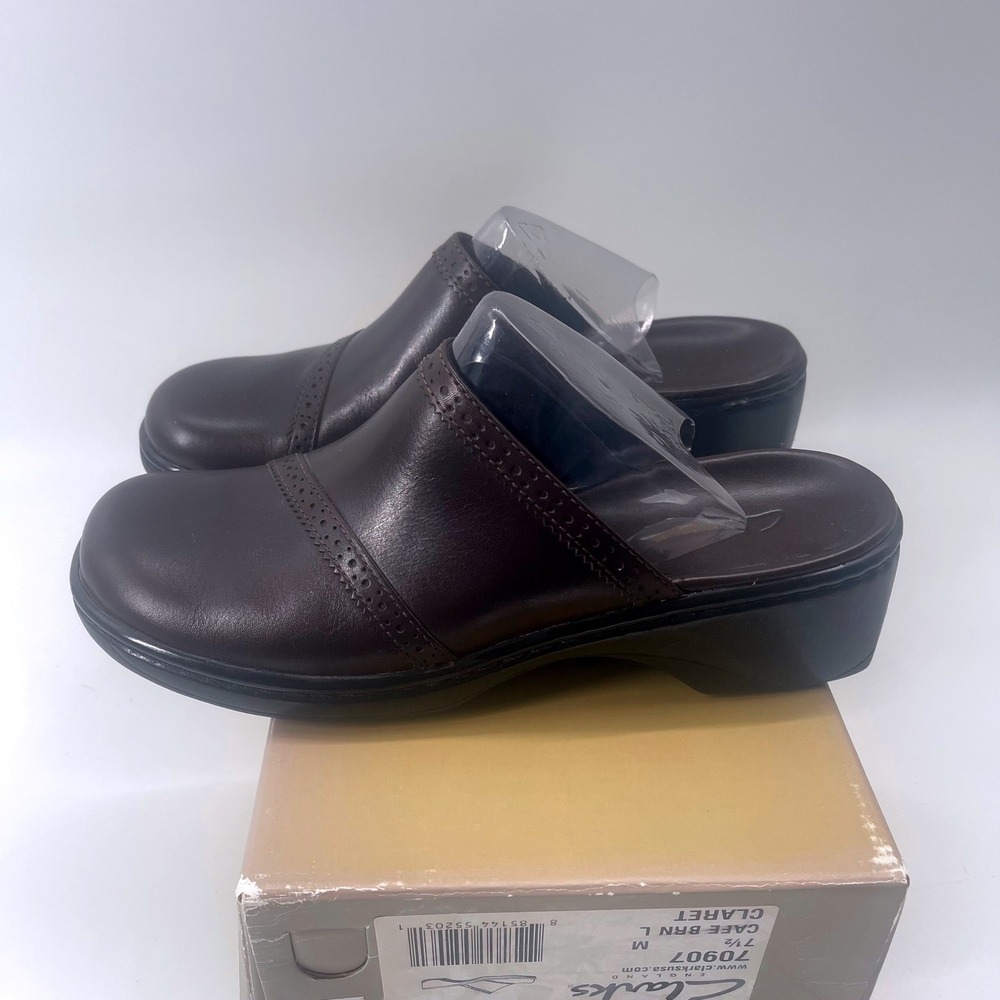 Clarks Claret Cafe Brown Leather Brogue Detail Clogs Mules 70907 Womens 7.5 M - Picture 7 of 9